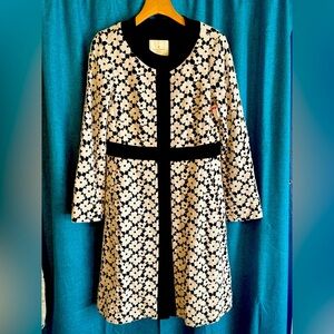 NWT Kate Spade size 6 guipure lace A-line coat